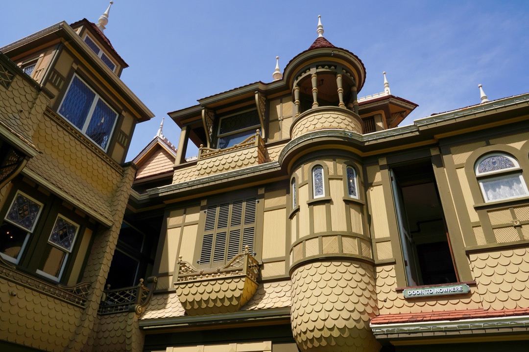 Winchester Mystery House Photo by Brett Wharton on Unsplash